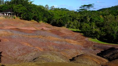 誰も知らない！？　インド洋の隠れ家的リゾート　アダルトなリゾートとシャマレル、７色の大地編