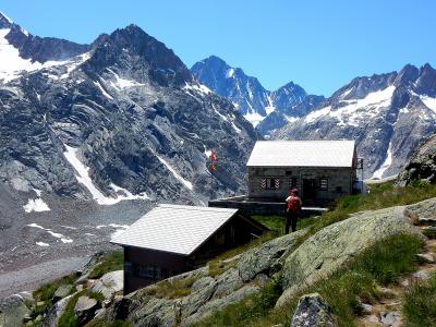 スイス・ハイキングの旅 201８夏（3）Lauteraarhütteを目指す-1