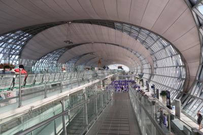 弾丸バンコク4★娘9か月3度目のタイDay2　タイ航空利用バンコクから香港へ