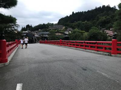 カメラ片手に、上高地と高山を歩く3日間　２日目の午後は高山へ移動します ほか