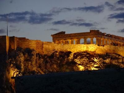 サントリーニに別れを告げヨーロッパ文明の母なる地、アテネへ！