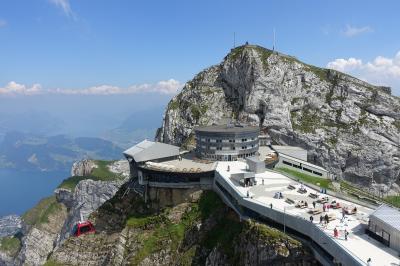 スイスの山岳ホテルに泊まる旅