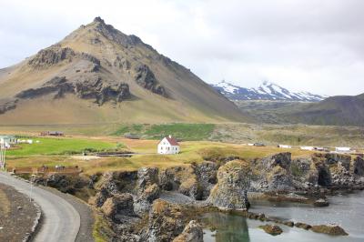 風とマシュマロと温泉の国・2016夏休み　アイスランドひとり旅（その２）３日目スナイフェルスネス半島１dayバスツアー