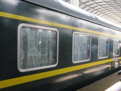 チベット旅行２日目：青蔵鉄道寝台列車に乗って西寧から拉薩へ