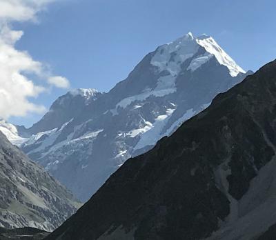 ニュージーランド　トレッキングと美食の旅