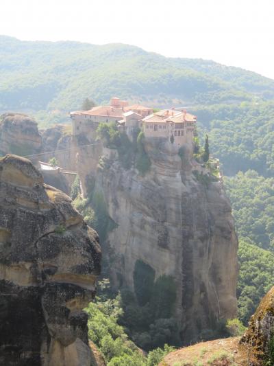 ギリシャ　カランバカからメテオラの修道院へ現地ツアーを利用