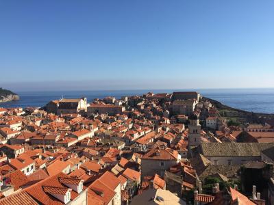 夏休み＠クロアチア縦断ドライブの旅②　ドブロブニグ  オレンジ屋根と青い海