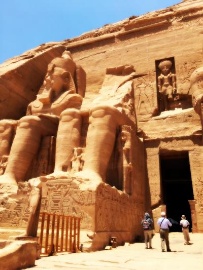 神秘のエジプト幻想紀行10日間 ＃2／アブ・シンベル神殿①／“建築王”ラムセス２世の不朽の名作