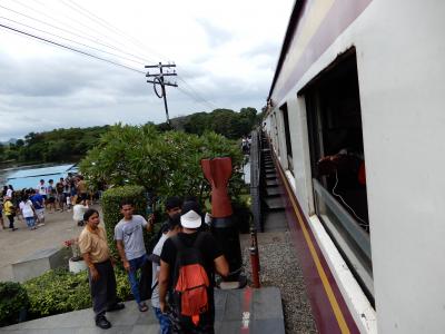 2018年の夏休みは泰緬鉄道を追い求めてタイへ／トンブリー駅からナムトック駅まで／その２