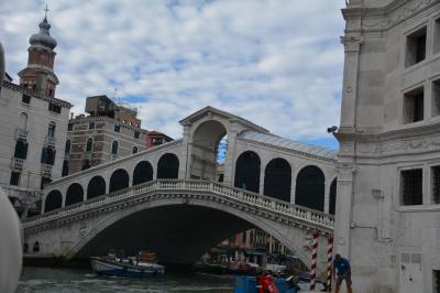 イタリア　ベネチア　リアルト橋～アカデミア橋周辺を巡る