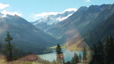 オーストリア、世界遺産巡りと湖水地方の旅　５日目　マイヤーホーフェン