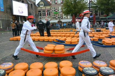 秋のドイツ＆オランダ　アルクマールのチーズ市編　後半