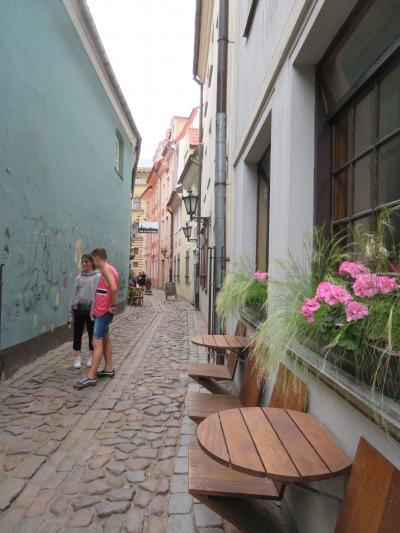 【 7 】 『 バルトのパリ 』 の名を誇る街 リガ で 楽しく散歩 【 バルト3国ツアー9日間 】