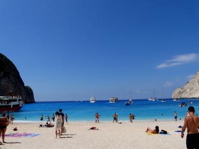 2018.8ギリシアザキントス島，ペロポネソス半島ドライブ旅行11-シップレック・ビーチ（Navagio Beach)