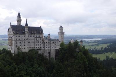 思いがけず音楽旅行となったチェコ・オーストリア・ドイツの旅⑨待ちに待ったノイシュバンシュタイン城ツアー。やっと知っている景色に巡り合った?