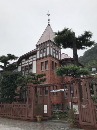 雨の北野異人館