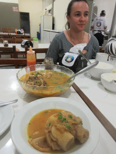 夕食はバリバリのブラジル料理店へ