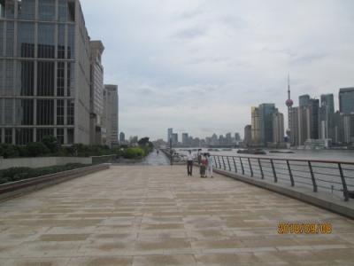 上海の黄浦濱江（遊歩道）・西岸・工事中
