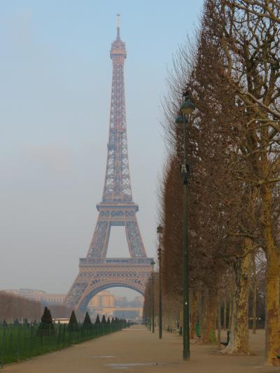 パリ再訪（2018年）～街歩き編3・冬の朝のエッフェル塔と帰国～