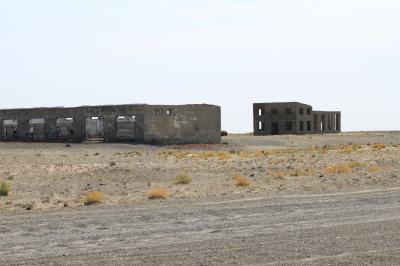 カザフスタン・バルハシ湖南岸　スターリンのカラシガン・強制収容所跡