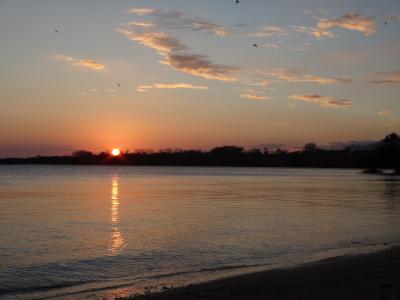 メンジャンガンでパワーチャージ！バリ島旅行2011-<3>メンジャンガンの日の出と山間の湖