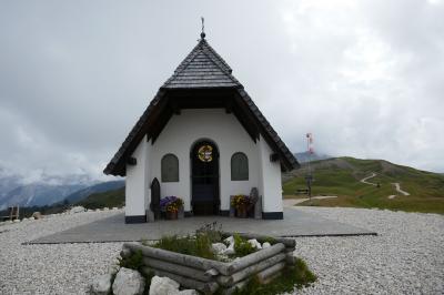 2018年　チロル・ドロミテ（ドイツ・オーストリア・イタリア）ハイキングの旅　１６ープラロンジャ～山の教会～サン・カッシアーノ～ラ ビッラまで縦走したよハイキング＆航空券キャンセルされちゃった～