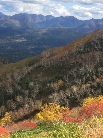 銀泉台の紅葉と糠平温泉