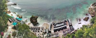 アヤナリゾート満喫の旅②ロックバー