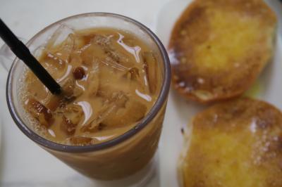 サクッと弾丸バンコク1★娘11か月6度目のタイ　出発前に香港空港で軽く夕食　～翠華餐廳～