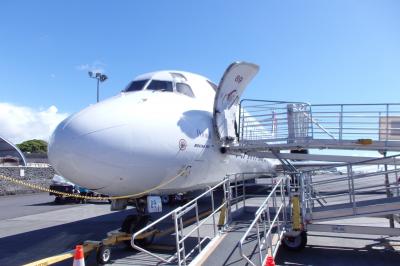 2018.10 ハワイ島ツアー（1）飛行機乗り継いでコナ空港へ