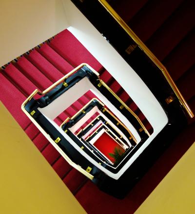 東京 ９ｈ浅草・山の上ホテル ～東京のステキな階段を巡るの巻～