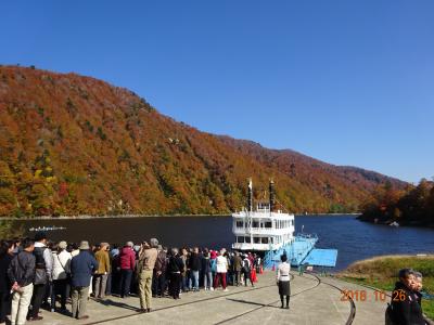 錦秋の奥越後　秋彩めぐり（奥只見湖、八海山、苗場、奥五十沢渓谷など）