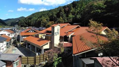 バスで俵山温泉「白猿の湯」へ