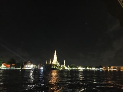タイ バンコクⅢ ワットアルン ライトアップ夜景
