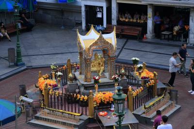 早朝のＳＩＡＭサヤーム駅界隈