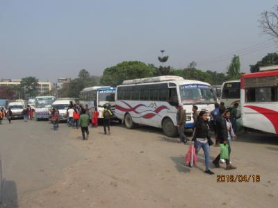 Ｔｈｅ　Ｔｈｉｒｄ　Ｅｙｅ　カトマンズへの道（１５）カトマンズバスターミナルへ。