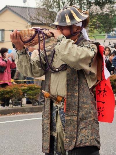 鎌ケ谷市民まつり-1　相馬野馬追＝騎馬武者行列＝堂々登場　☆ほら貝鳴らして開幕