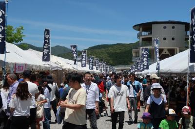 のぼり鰹、高知中土佐の”かつお祭り”