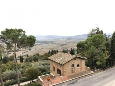 秋のイタリア トスカーナの旅③ ワイナリー巡りとオルチャ渓谷 