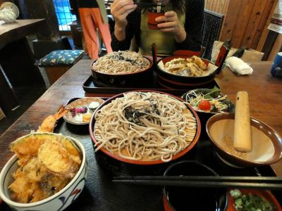 そば処恋路亭の昼食　三島市佐野体験農園 秋野菜に向けた土造り　　　