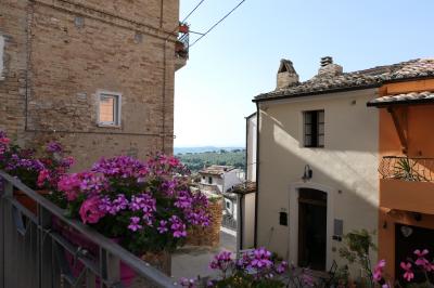 美しき南イタリア旅行♪　Vol.569(第20日）☆美しきロレート・アプルティーノ旧市街　さまよい歩く♪