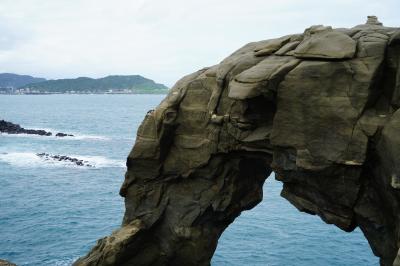 深澳・八斗子でおもしろ地形を楽しむ①(深澳・象鼻岩)