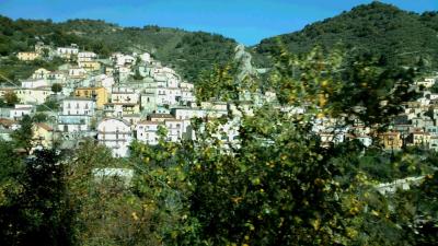 カステルメッツァーノに関する旅行記 ブログ フォートラベル イタリア Castelmezzano