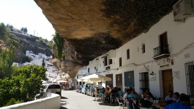 スペイン　アンダルシア「驚きの」白い村