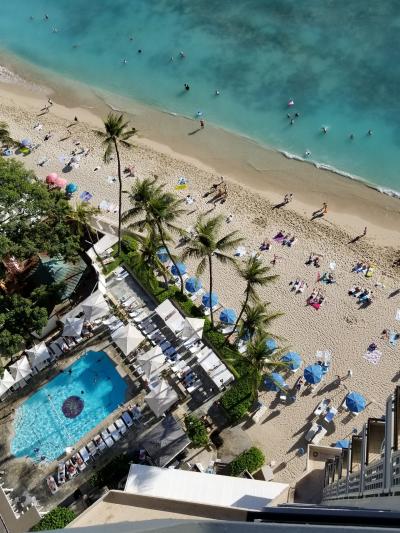 Hawaii☆二人旅☆2018☆《 3日目☆DEAN&DELUCAのハワイ限定ミニトート引換券に行列~モアナ・ラニ・スパ~ビーチでまったり・アラモアナセンター》