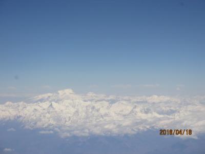 The Third Eye　カトマンズへの道（３６）Ｌｕｃｋｙ　Ｆｌｉｇｈｔ，ヒマラヤの女神、アンナプルナを正面に。