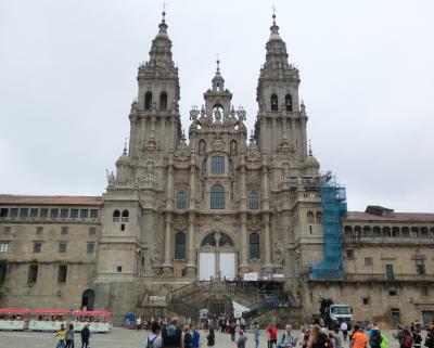 シニア夫婦のスペイン・ポルトガル周遊旅行（３９）現地発ツアーでサンティアゴ・デ・コンポステーラへ