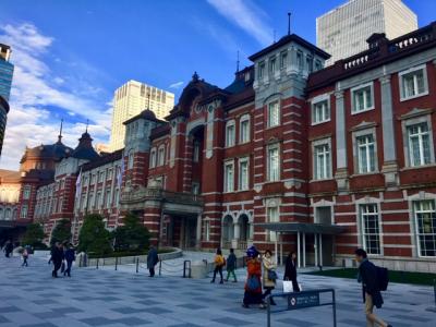 所用で日本橋高島屋に出かけ、ついでに丸の内に回り、皇居と東京駅丸の内駅舎を初訪問しました。