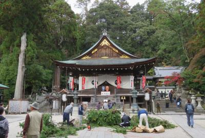 2018秋、滋賀の百名城(9/10)：八幡山城(5)：近江商人の城下町、日牟禮八幡宮、拝殿