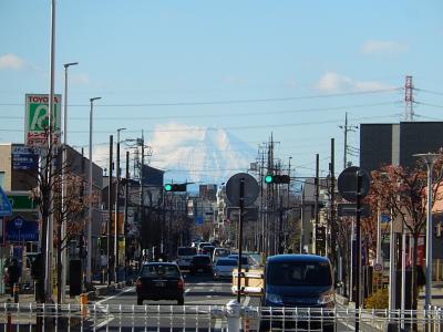 12月29日、午前10時半頃に上福岡駅から富士山が見られました